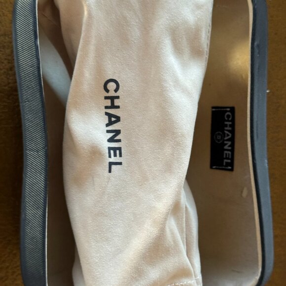 Chanel Sunglasses - Picture 3 of 6